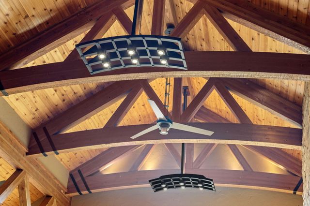 60985 Bachelor View Road, Bend, OR 97702