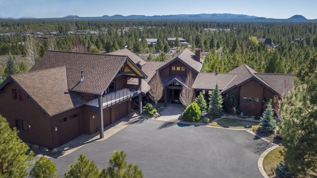 60985 Bachelor View Road, Bend, OR 97702