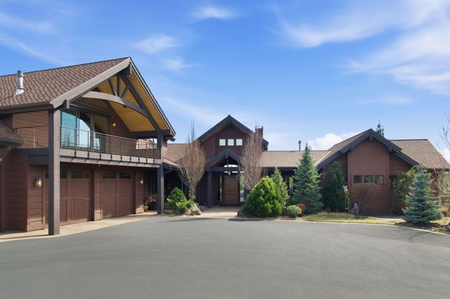 60985 Bachelor View Road, Bend, OR 97702