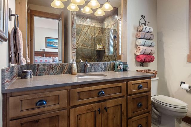 60985 Bachelor View Road, Bend, OR 97702