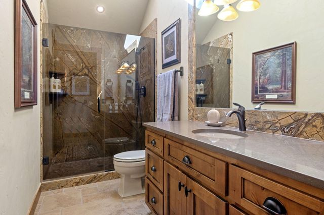 60985 Bachelor View Road, Bend, OR 97702