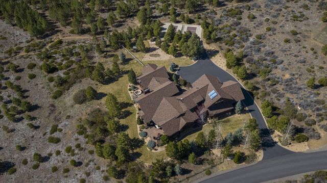 60985 Bachelor View Road, Bend, OR 97702