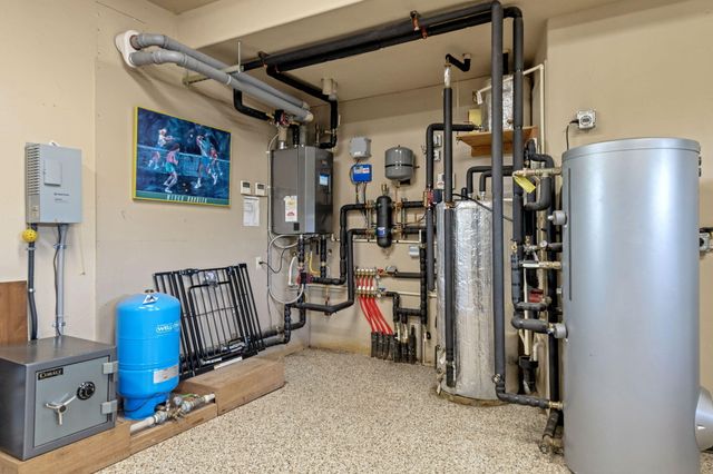 60985 Bachelor View Road, Bend, OR 97702