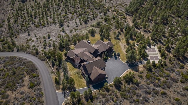 60985 Bachelor View Road, Bend, OR 97702