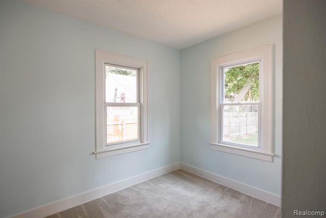 2002 Cartier Street, Flint, MI 48504
