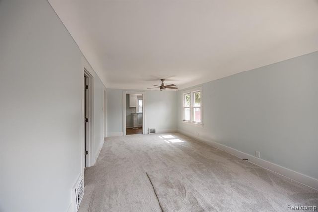 2002 Cartier Street, Flint, MI 48504