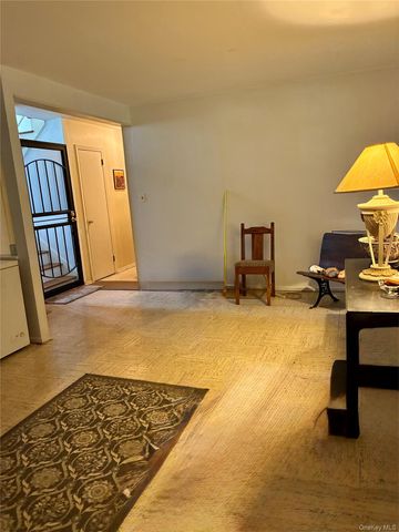 24 Ann Boulevard, Spring Valley, NY 10977
