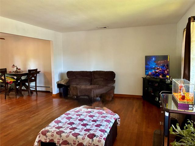 24 Ann Boulevard, Spring Valley, NY 10977