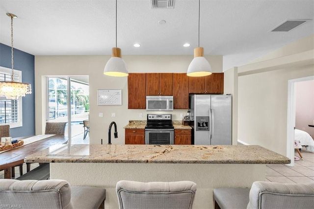 2909 SW 38th ST, Cape Coral, FL 33914