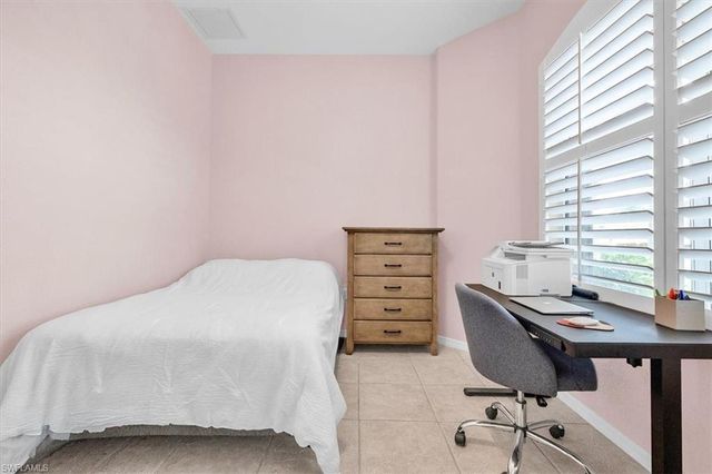 2909 SW 38th ST, Cape Coral, FL 33914