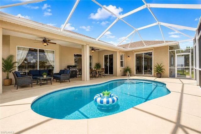 2909 SW 38th ST, Cape Coral, FL 33914
