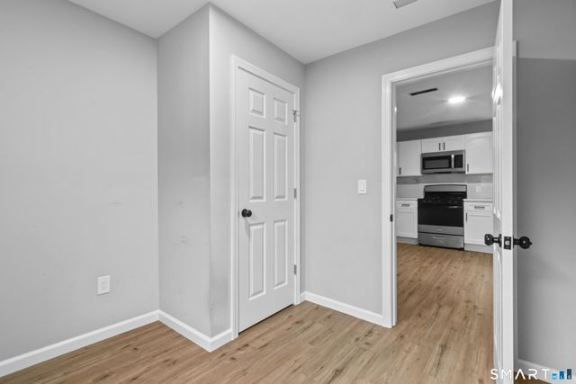 173 Shaw Street, New London, CT 06320