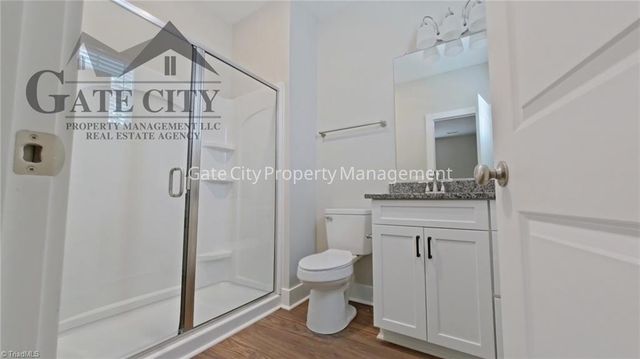 306 Oakwood Street B, High Point, NC 27262