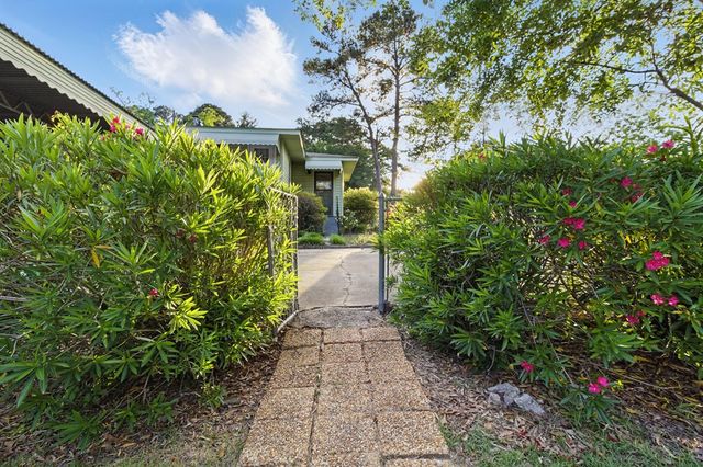 2608 5th Avenue, Phenix City, AL 36867