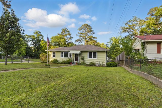 2608 5th Avenue, Phenix City, AL 36867