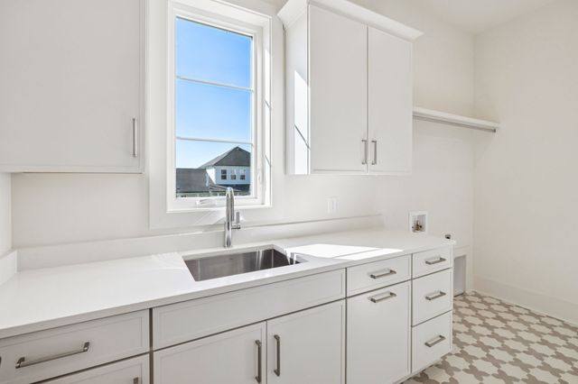 3038 Lilybelle Ct, Arrington, TN 37014