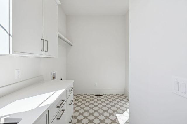 3038 Lilybelle Ct, Arrington, TN 37014