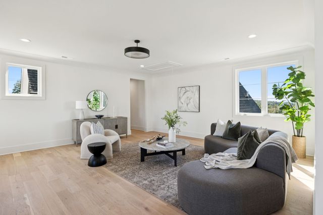 3038 Lilybelle Ct, Arrington, TN 37014