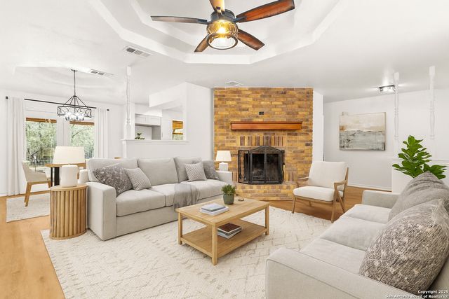 264 Pleasant Acres, Seguin, TX 78155