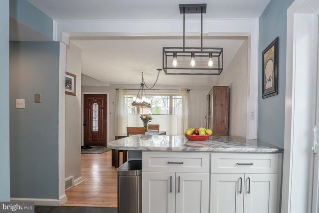 349 GLEN GARY DR, Havertown, PA 19083