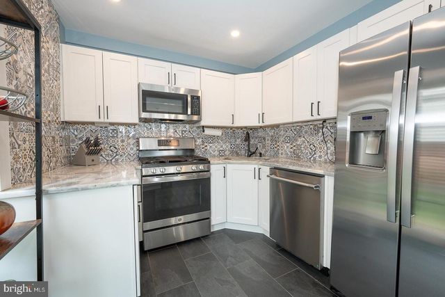 349 GLEN GARY DR, Havertown, PA 19083