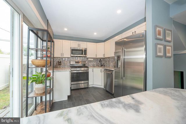 349 GLEN GARY DR, Havertown, PA 19083