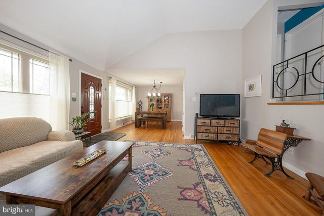 349 GLEN GARY DR, Havertown, PA 19083