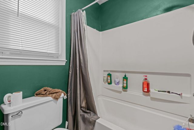 1870 Windlock Drive, Fayetteville, NC 28304