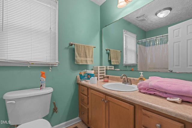 1870 Windlock Drive, Fayetteville, NC 28304