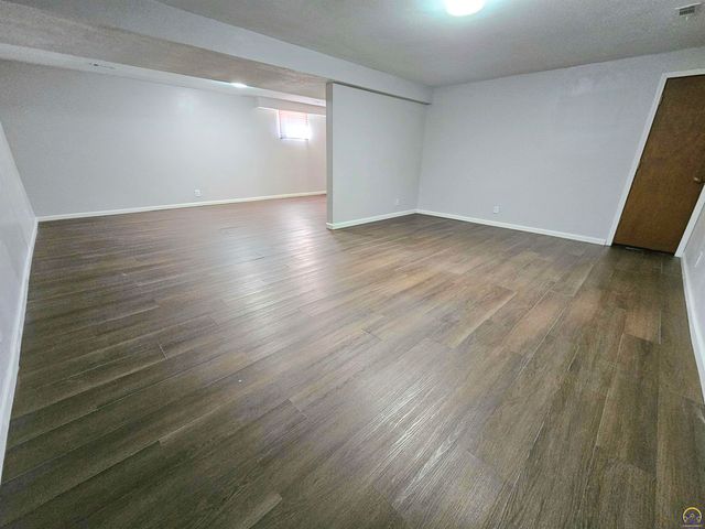 2301 SE Adams St, Topeka, KS 66605