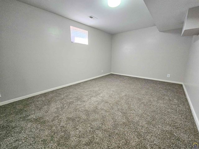 2301 SE Adams St, Topeka, KS 66605