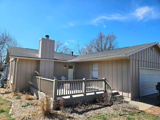 2301 SE Adams St, Topeka, KS 66605