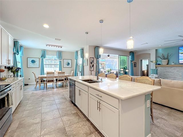15208 LAS OLAS PLACE, Bradenton, FL 34212