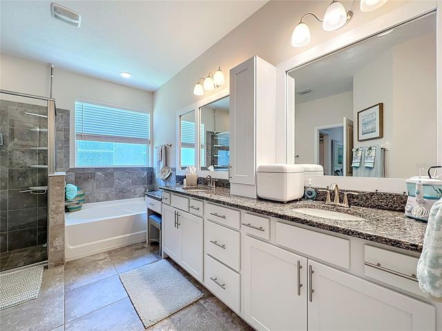 15208 LAS OLAS PLACE, Bradenton, FL 34212