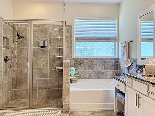 15208 LAS OLAS PLACE, Bradenton, FL 34212