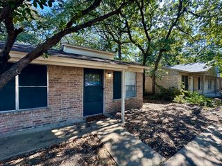 627 Mcqueary Street 629, Arlington, TX 76012