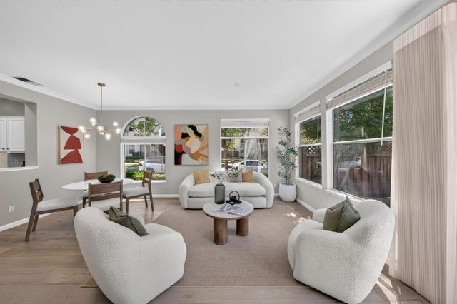 180 Espinosa Lane, Mountain View, CA 94043