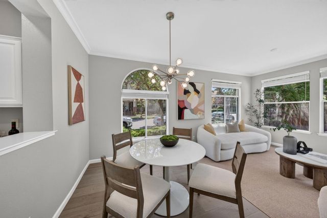 180 Espinosa Lane, Mountain View, CA 94043