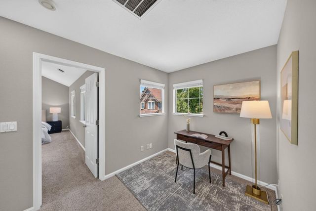 180 Espinosa Lane, Mountain View, CA 94043