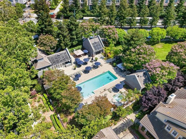 180 Espinosa Lane, Mountain View, CA 94043
