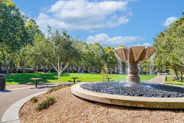 180 Espinosa Lane, Mountain View, CA 94043