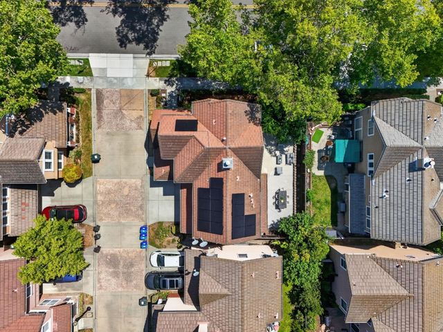 180 Espinosa Lane, Mountain View, CA 94043