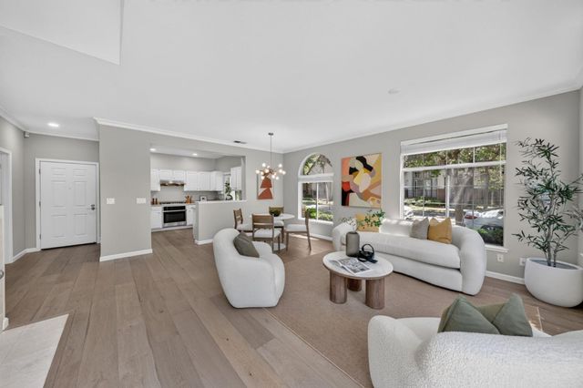180 Espinosa Lane, Mountain View, CA 94043