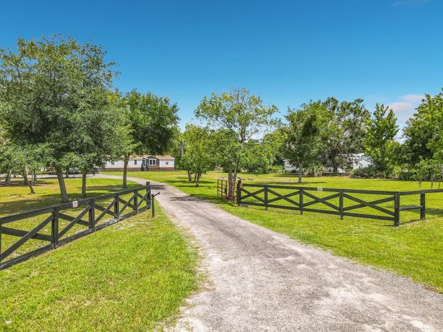 353 URANUS TRAIL, Osteen, FL 32764