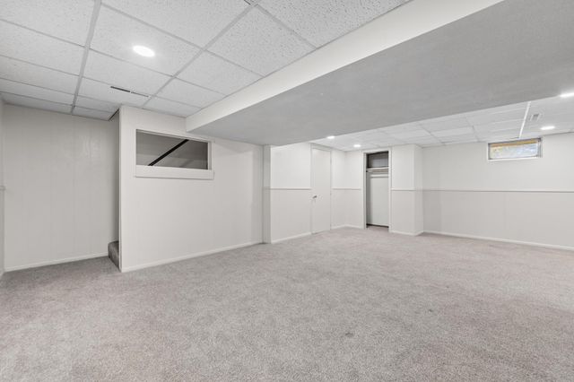 2134 Garnet Drive, Eagan, MN 55122