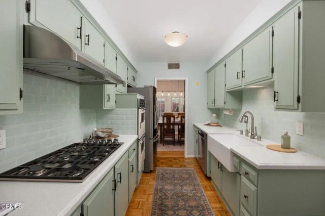 4733 Angeles Crest Highway, La Canada Flintridge, CA 91011