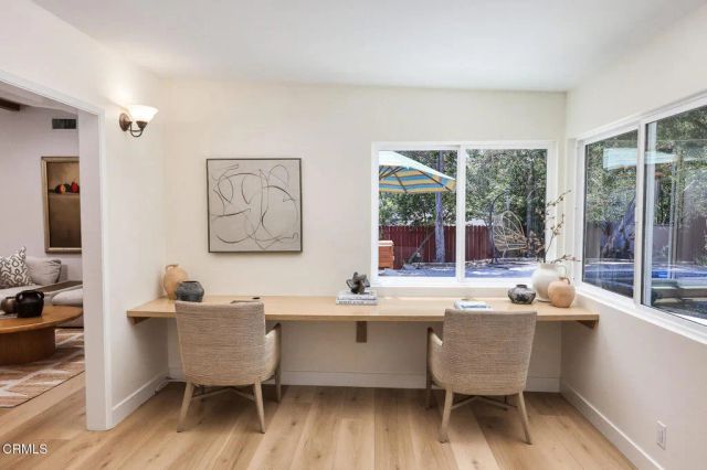 4733 Angeles Crest Highway, La Canada Flintridge, CA 91011