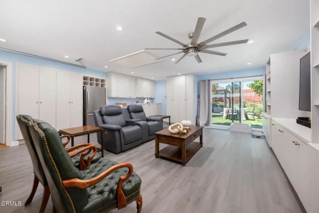 4733 Angeles Crest Highway, La Canada Flintridge, CA 91011