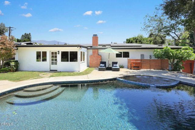 4733 Angeles Crest Highway, La Canada Flintridge, CA 91011