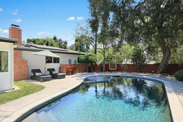 4733 Angeles Crest Highway, La Canada Flintridge, CA 91011